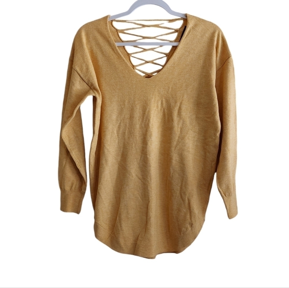 Chocolate USA V-neck Lace-Up Back Long Sleeve Sweater- size M/L
